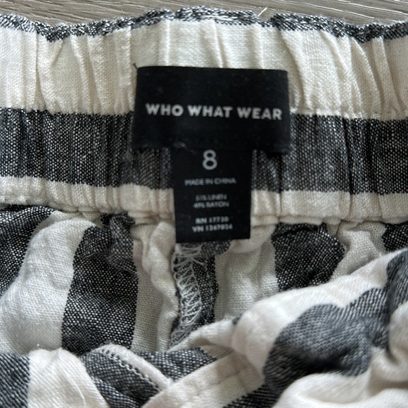 What Not to Wear Striped Shorts High Waisted - Picture 2 of 2